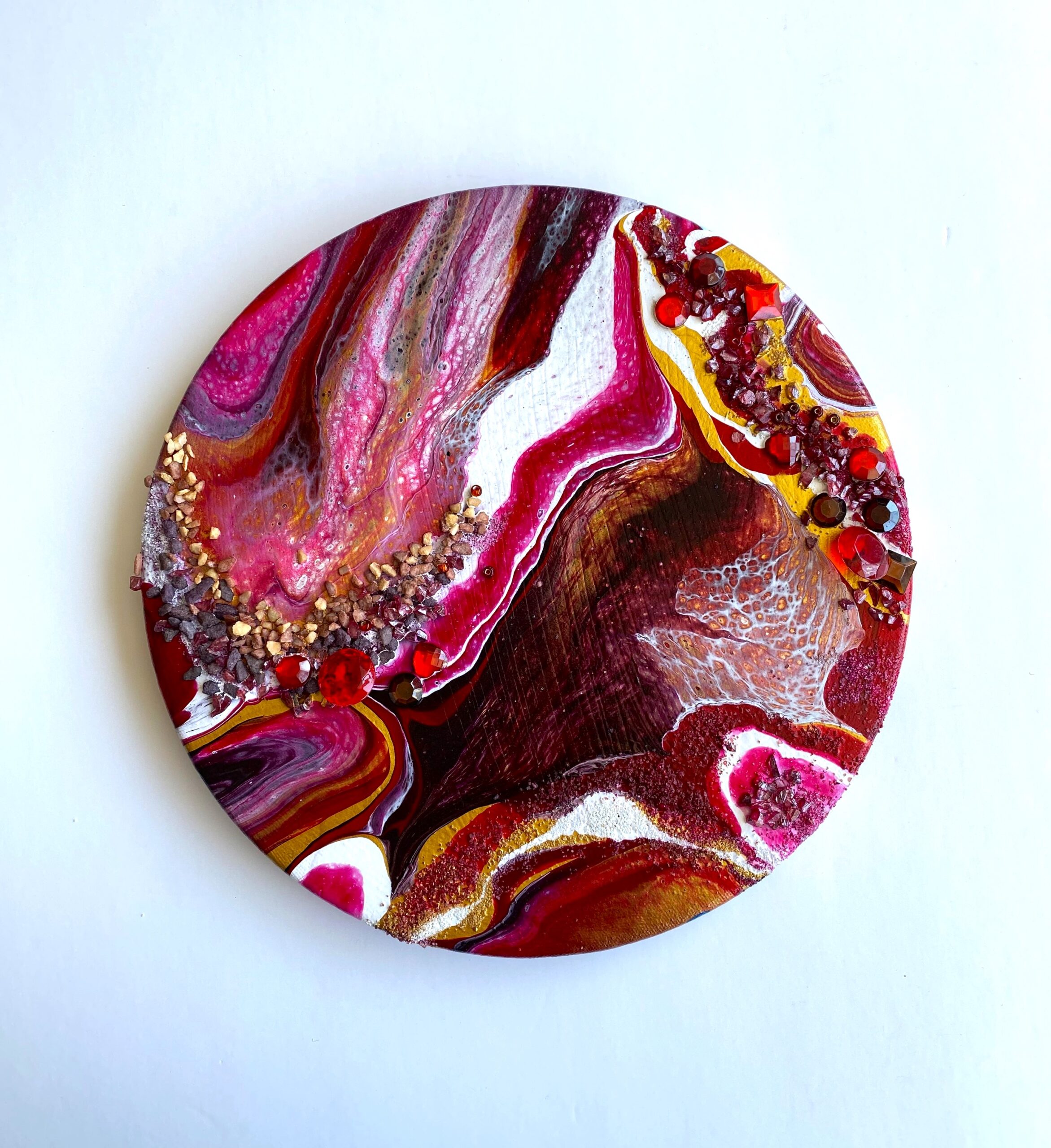 In-Studio Workshop – Gem & Geode Night – Abstract Acrylic Paint Pouring